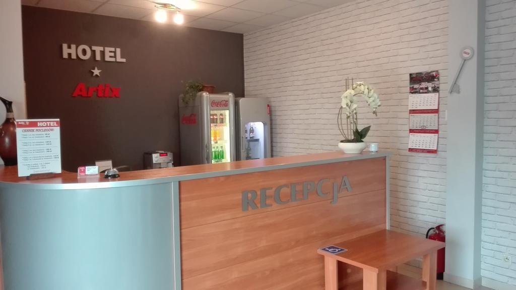 Artix Hotel Zbąszynek Eksteriør billede